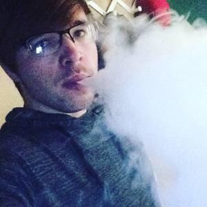 Meet your Posher, Aaron